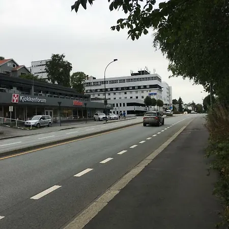 Lagardsveien 71 *